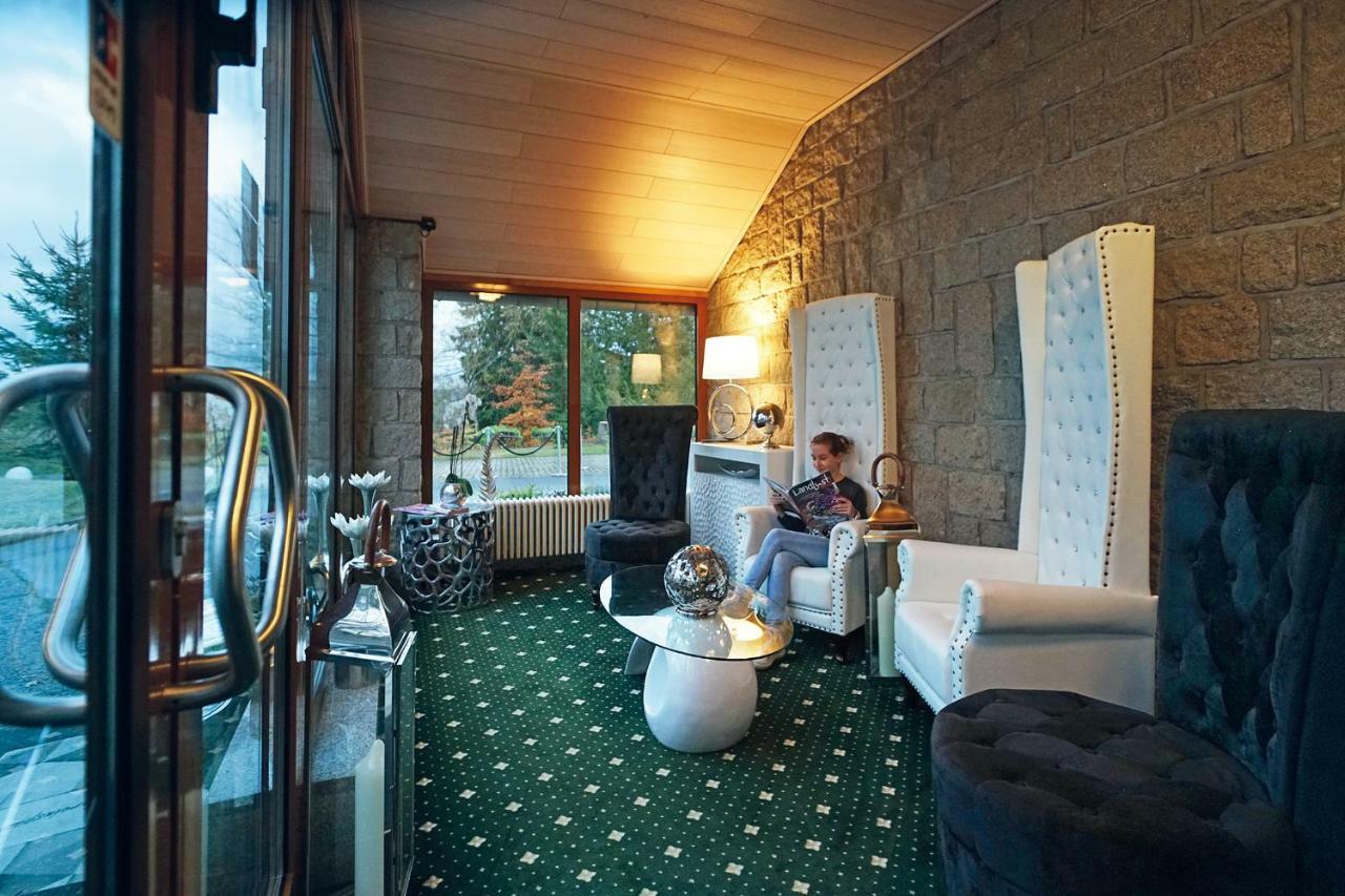 Hotel Und Restaurant Buehlhaus ไอเบินชตอค ภายนอก รูปภาพ
